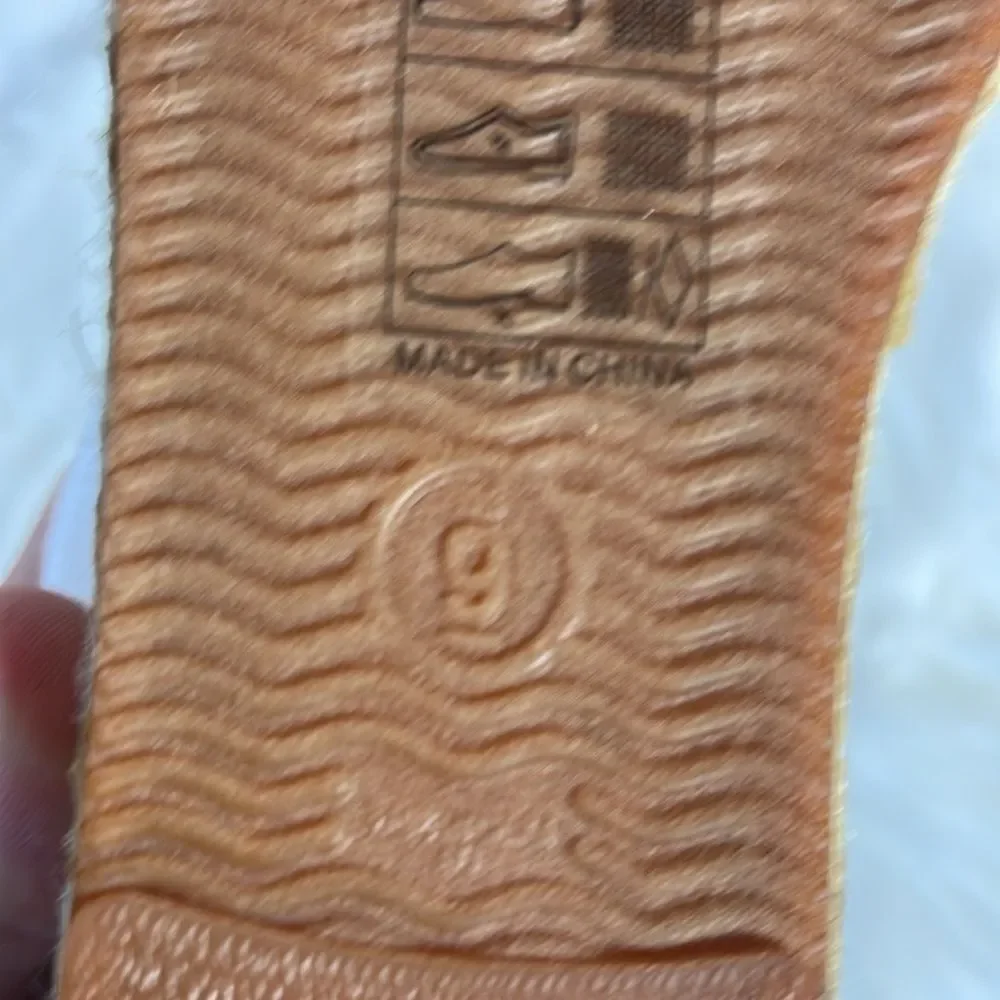 Anthropologie Soludos X‎ Ashcan NWOT TG/IF Embroidered Espadrilles